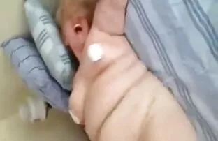 XXX باردار دانلود فیلم کیرکوس fucks در بلوزهای مختلف