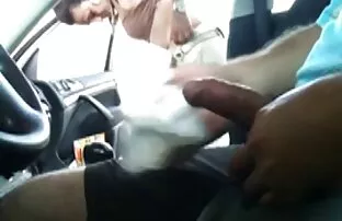 XXX این دختر راننده عكس سكسي كير تو كس تاکسی را برای جسد پرداخت کرد