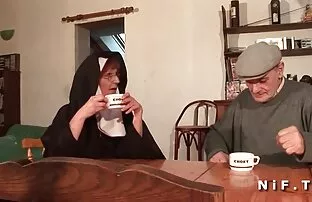 XXX مرغ شیرین از دادن فیلم سکسی سیاوش دلسوز خودش به الاغ لذت می برد