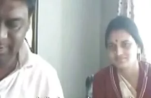XXX شما را با پیرمرد لعنتی عكس كير و كس