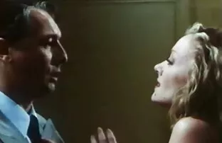 XXX دو سهام یک دختر ﻿امريكاهي كس كون كير عكس سكسي عاشقانه را تعقیب می کنند