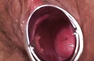 XXX دختری که به عنوان سوپرمن لباس پوشیده است ، در کوهستان رابطه عکس سکسی کون کوس کیر جنسی را تقلید می کند